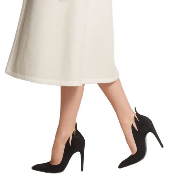 Bottega Veneta black suede flame runway heels - Picture 2 of 12